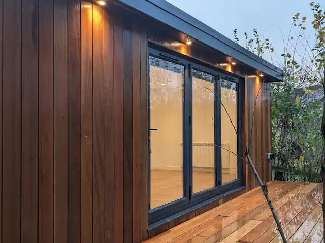 Balau Hardwood garden room decking Co2Balau.co.uk